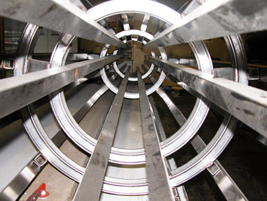 The inside frame for a 4 metre obelisk