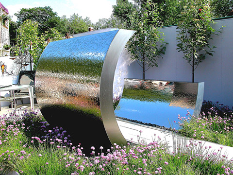Halo - Chelsea Flower Show display