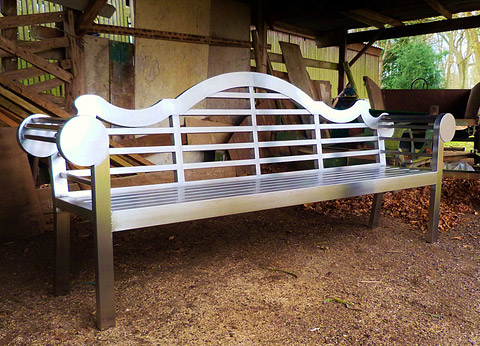Classic Bench Revisited - stainless steel - 2.5m prototype